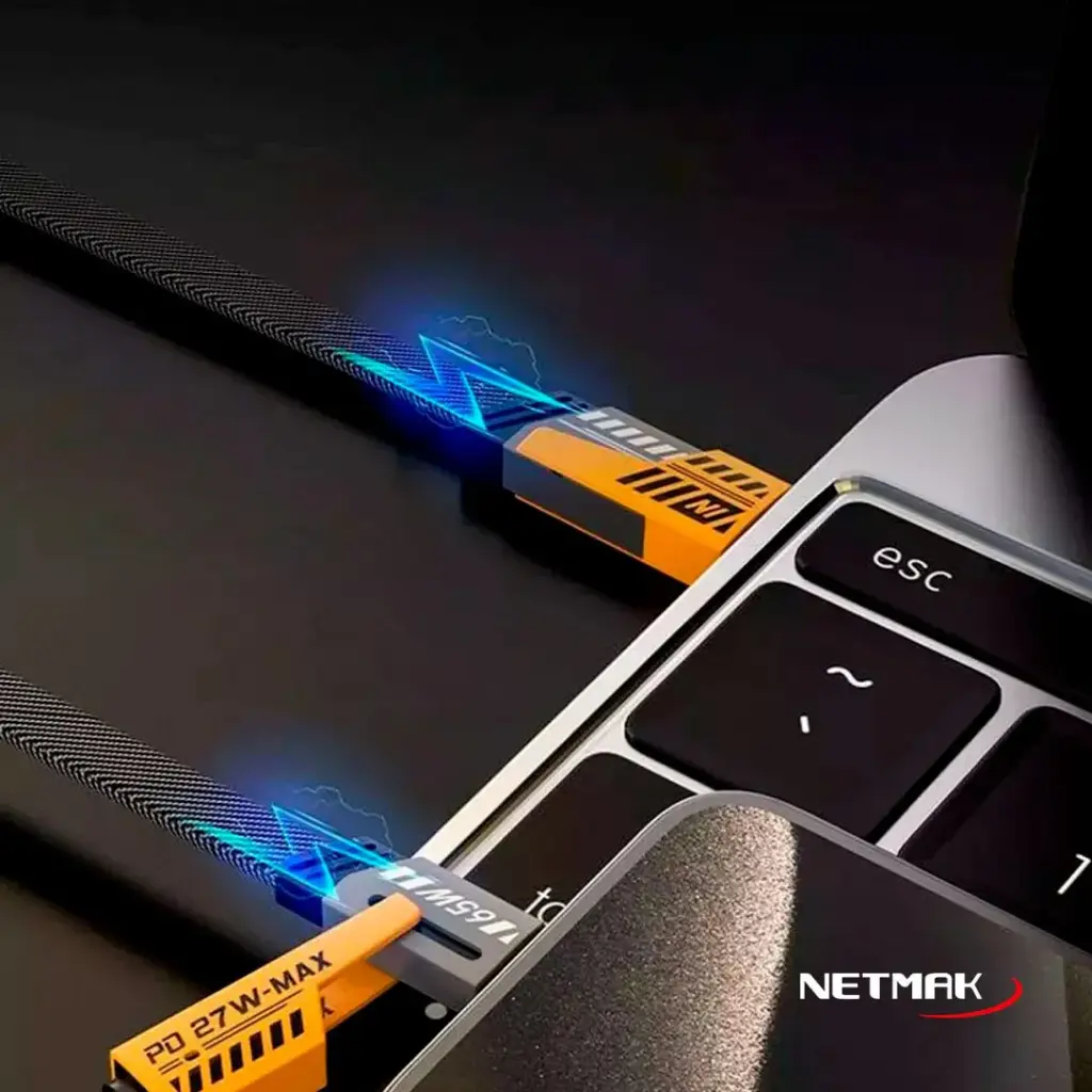 Cable 4 en 1 usb lightning usb c carga rápida 60W Netmak 1mt reforzado trenzado carga y datos premium-3.webp